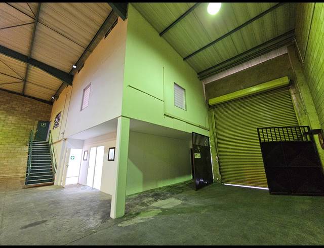 518M² WAREHOUSE TO LET IN LINBRO PARK